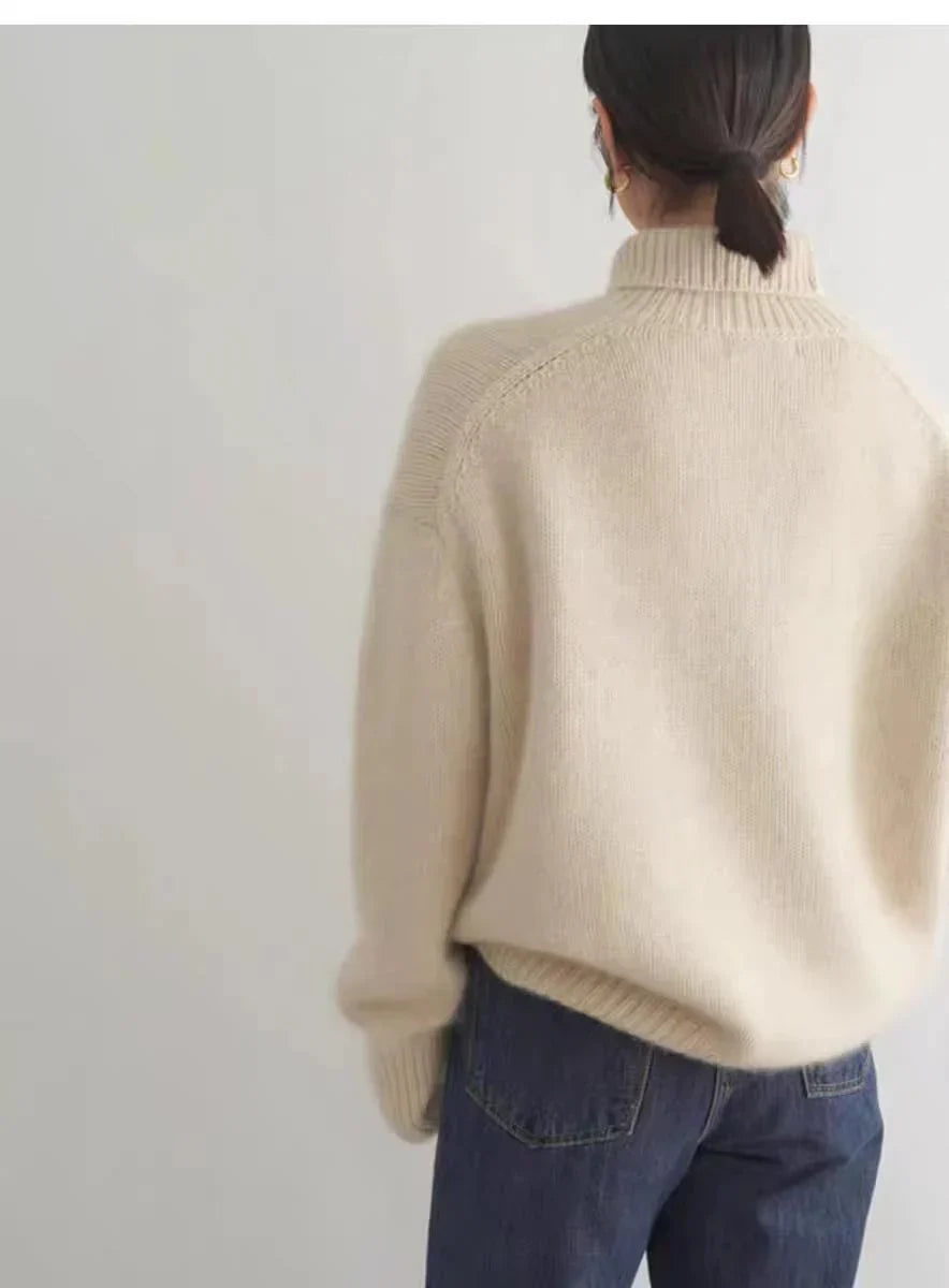 LENA - TURTLENECK SWEATER