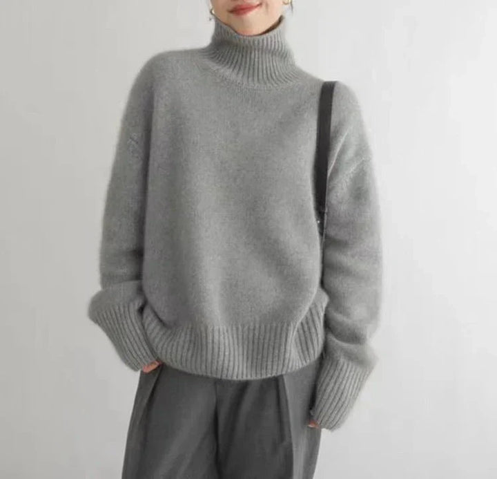 LENA - TURTLENECK SWEATER