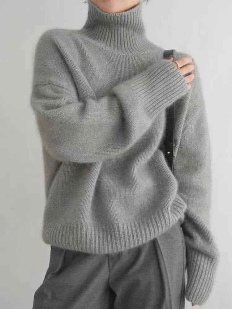 LENA - TURTLENECK SWEATER